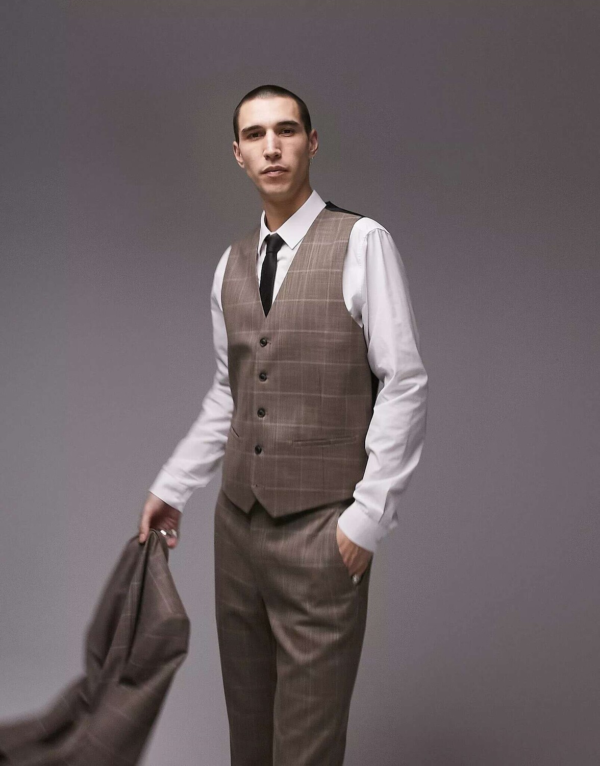

Тканевый жилет в клетку Topman цвета камня