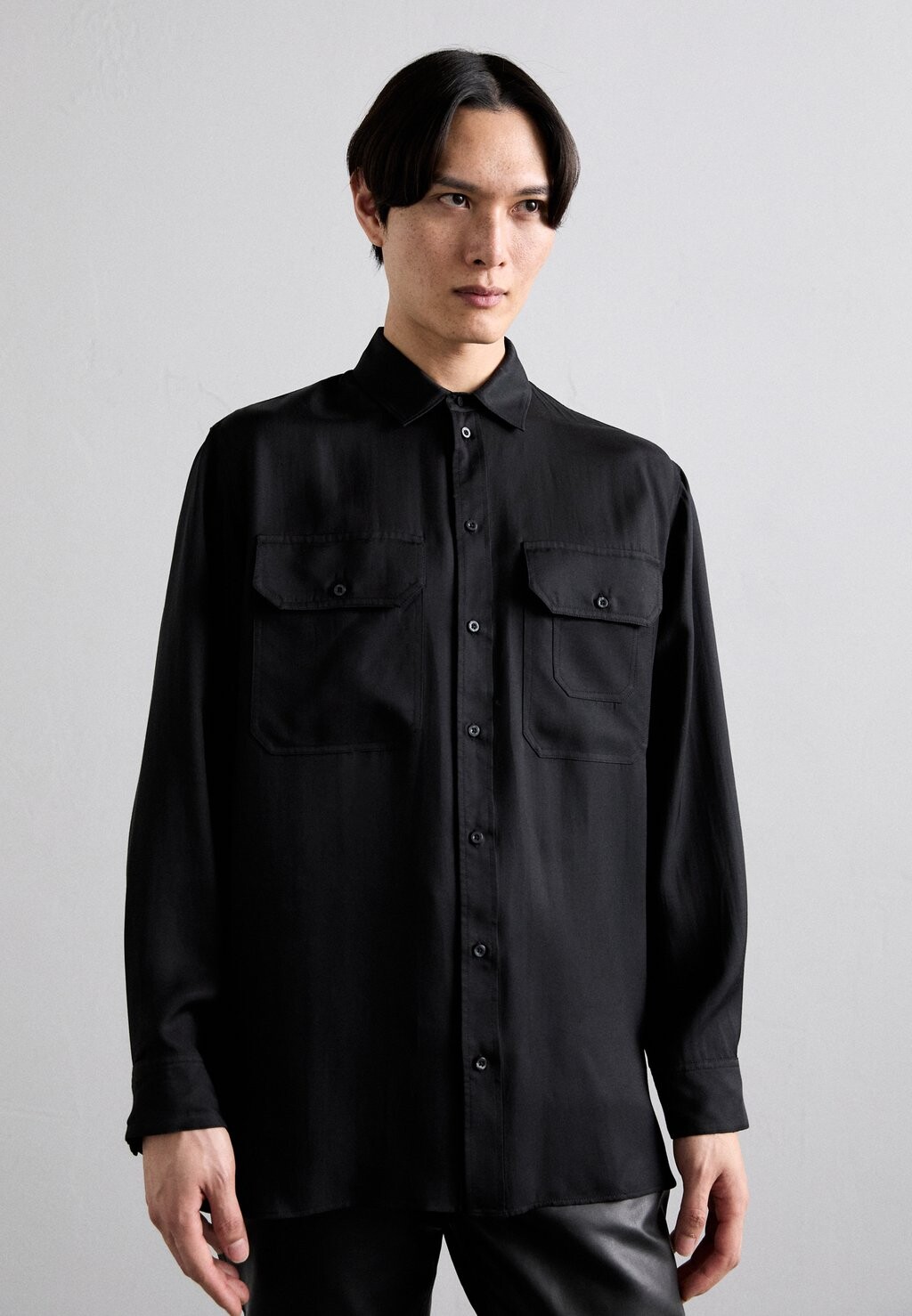

Рубашка OVERSHIRT CHEST POCKET DETAIL LONG SLEEVE Neil Barrett, черный