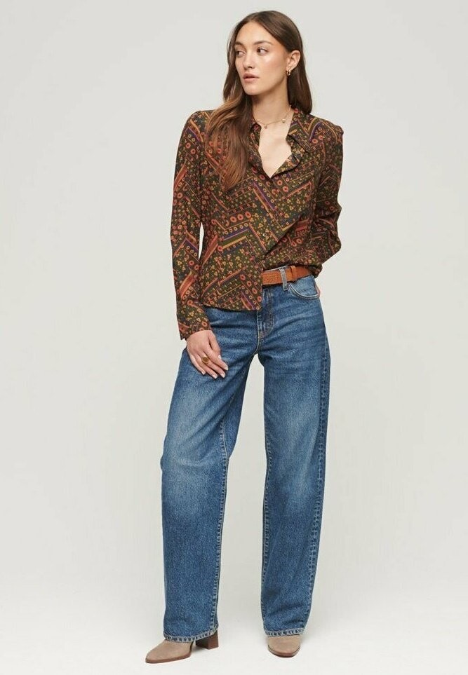 

Рубашка Superdry PRINTED 70S, цвет chevron orange floral