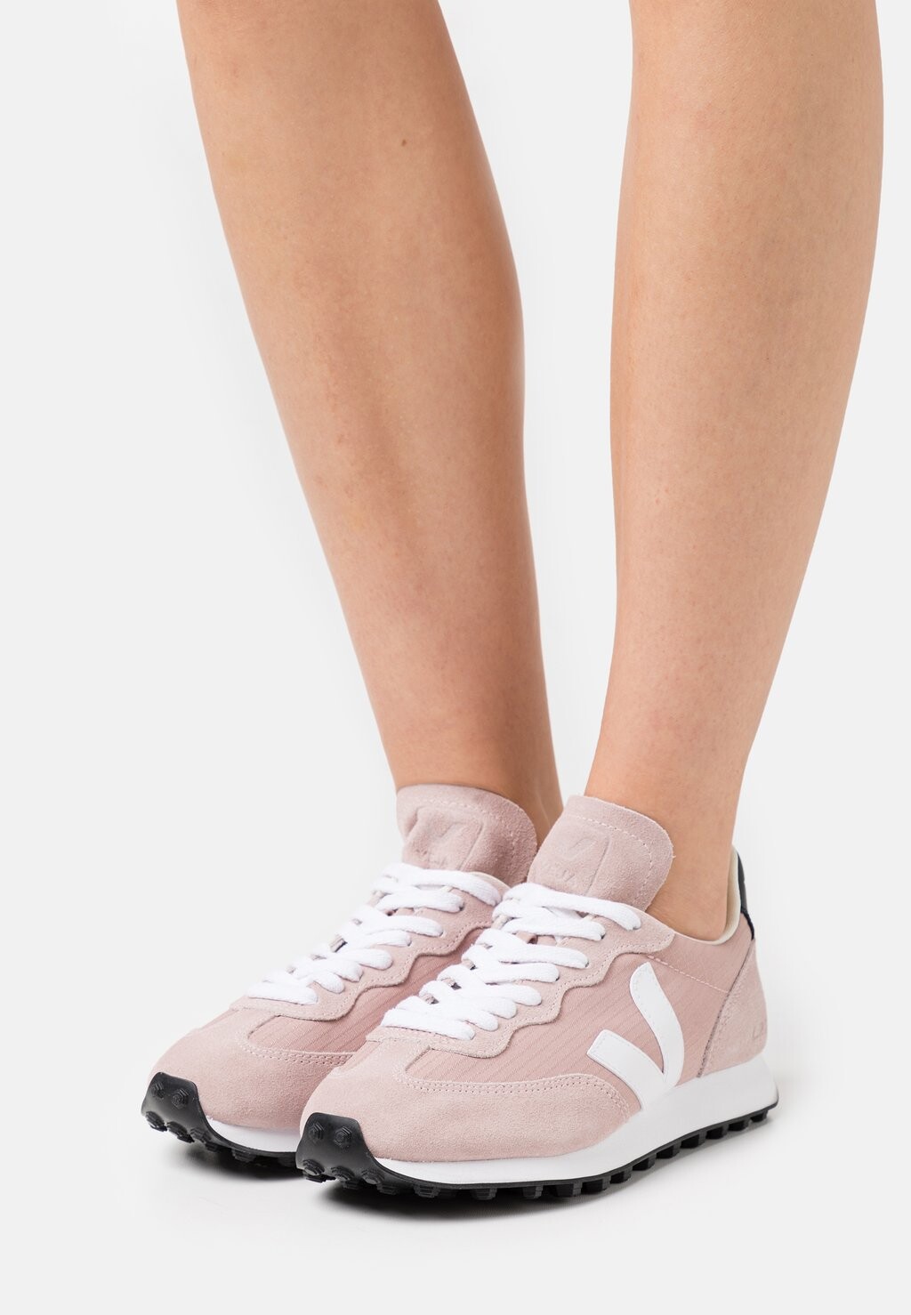 

Кеды Veja