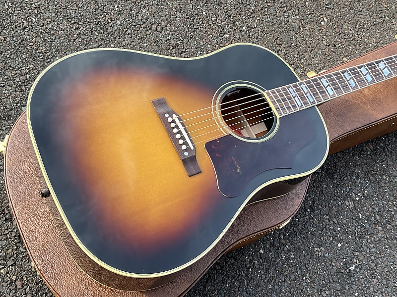 Акустическая гитара 2023 Gibson Southern Jumbo Original Acoustic Guitar Vintage Sunburst