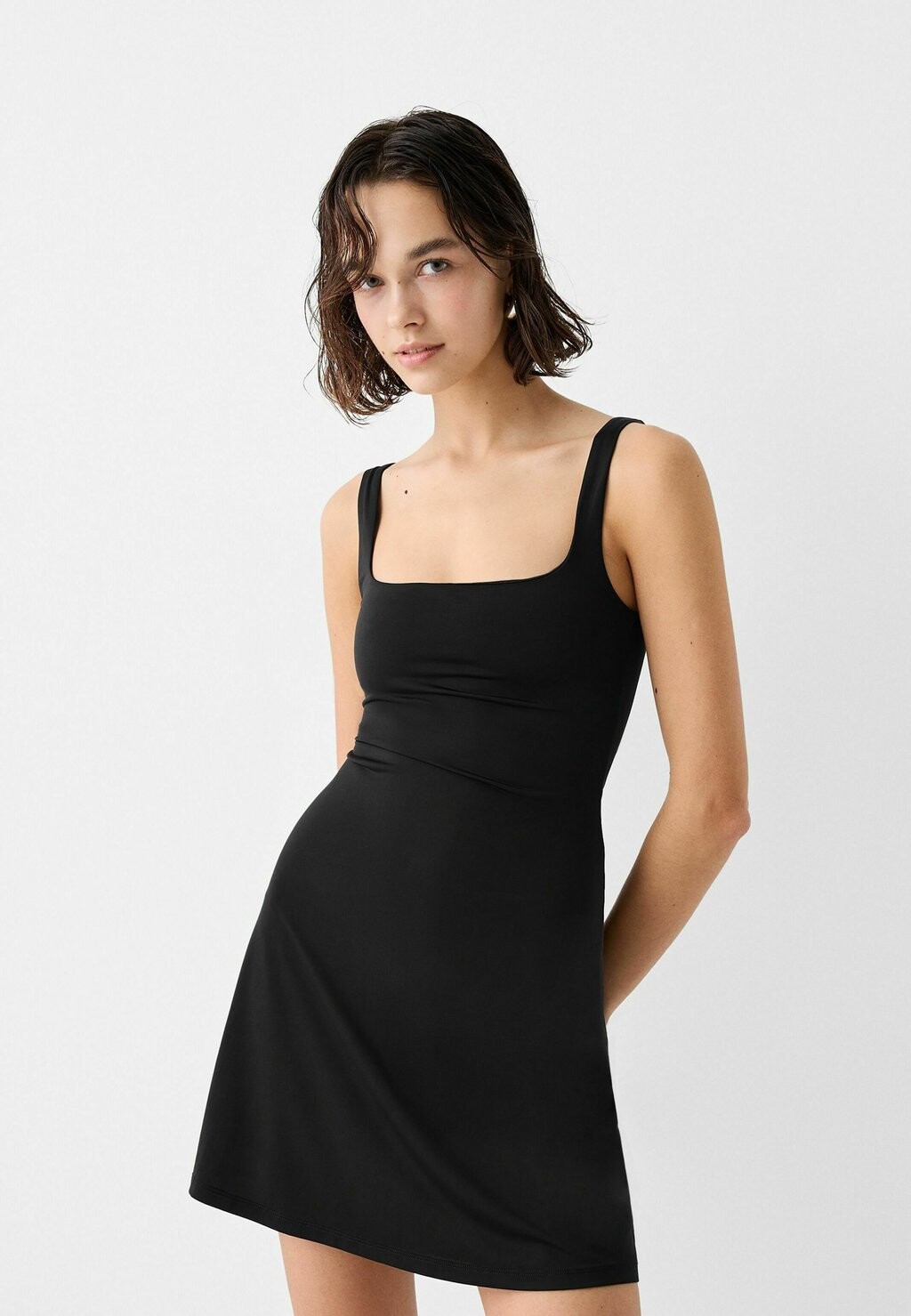 Платье из джерси STRAPPY SKATER Bershka, цвет black