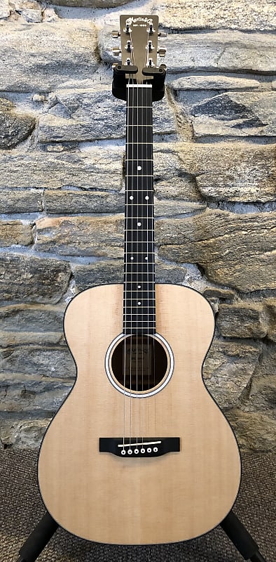 Акустическая гитара Martin 000Jr-10 2023