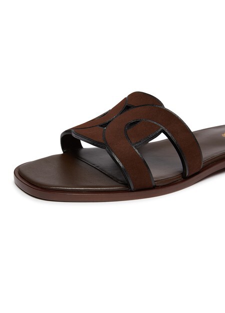 

Сандалии Cuoio на плоской подошве Tod'S