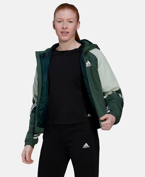 

Функциональная куртка adidas, мох