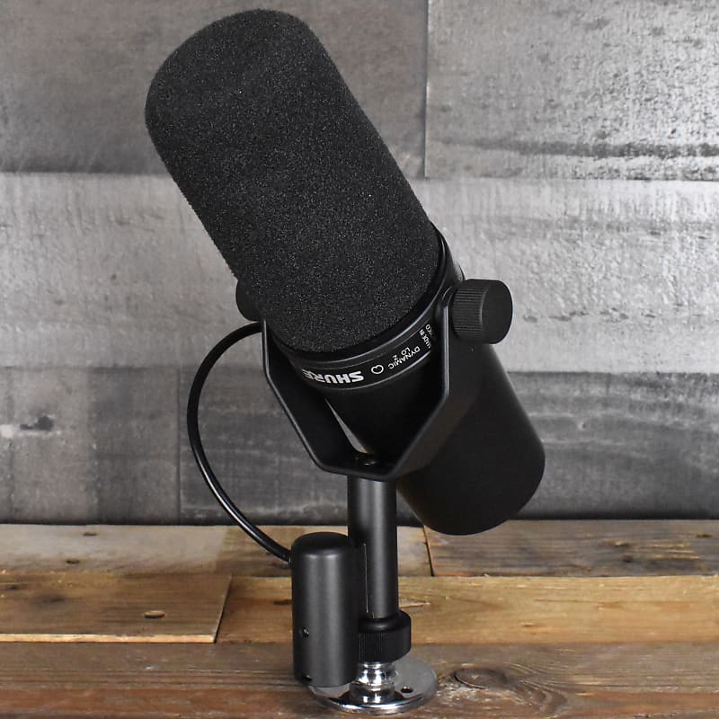 Динамический микрофон Shure SM7B Dynamic Microphone