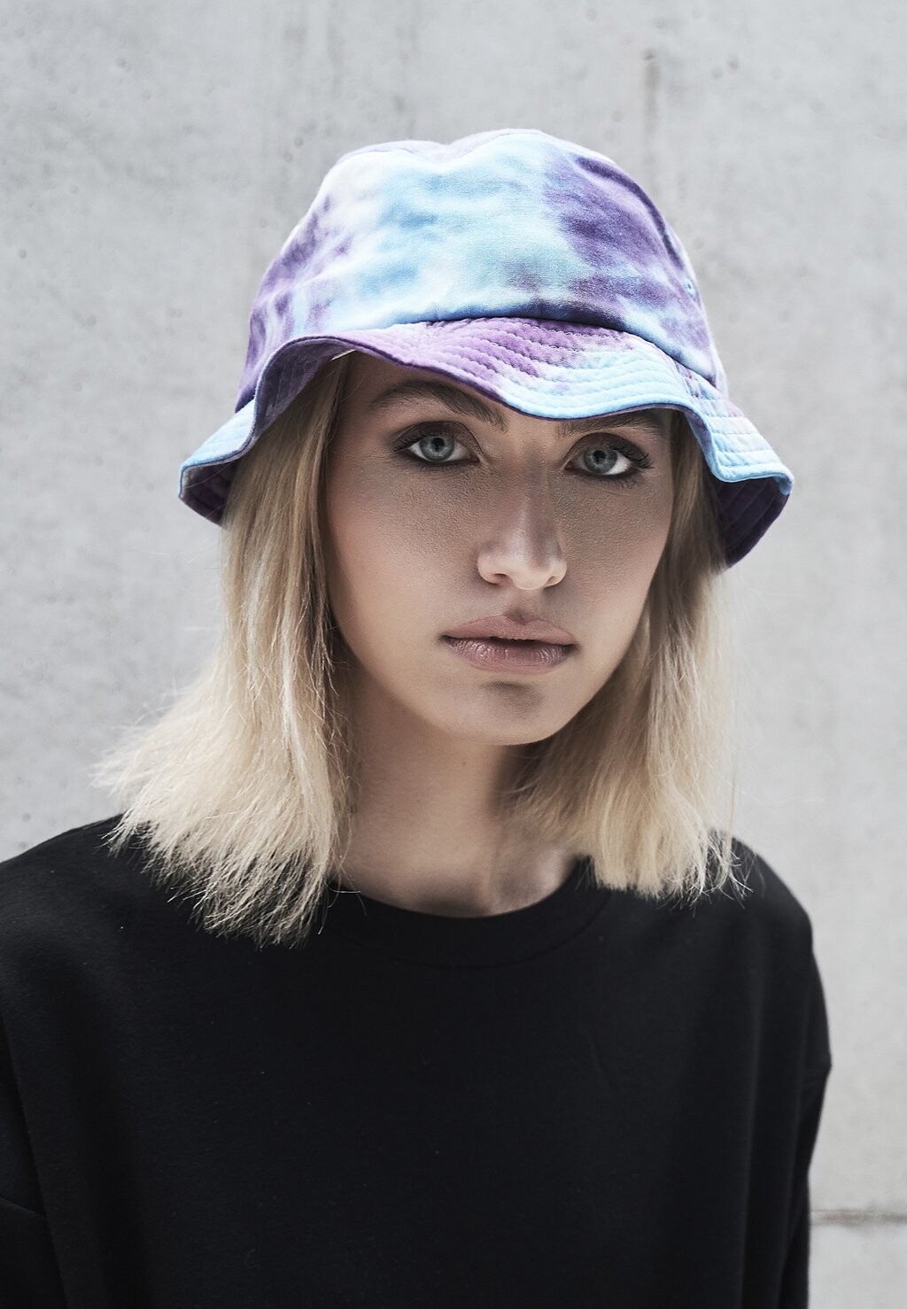 

Шапка FESTIVAL Flexfit, цвет purple turquoise