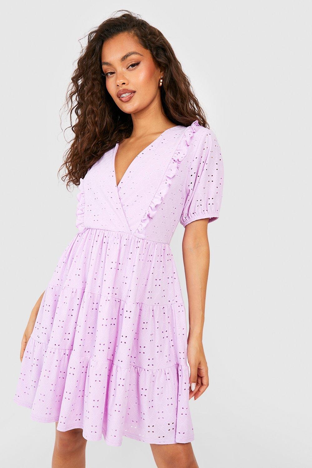 

Мягкое платье с люшками и руфлями Boohoo, сиреневый, Фиолетовый