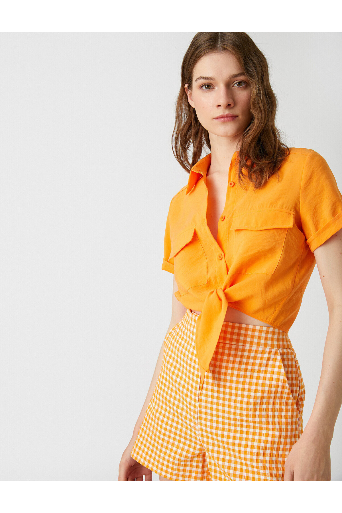 Укороченная рубашка из модала с карманами и короткими рукавами Koton, оранжевый рубашка из модала с карманами koton хаки