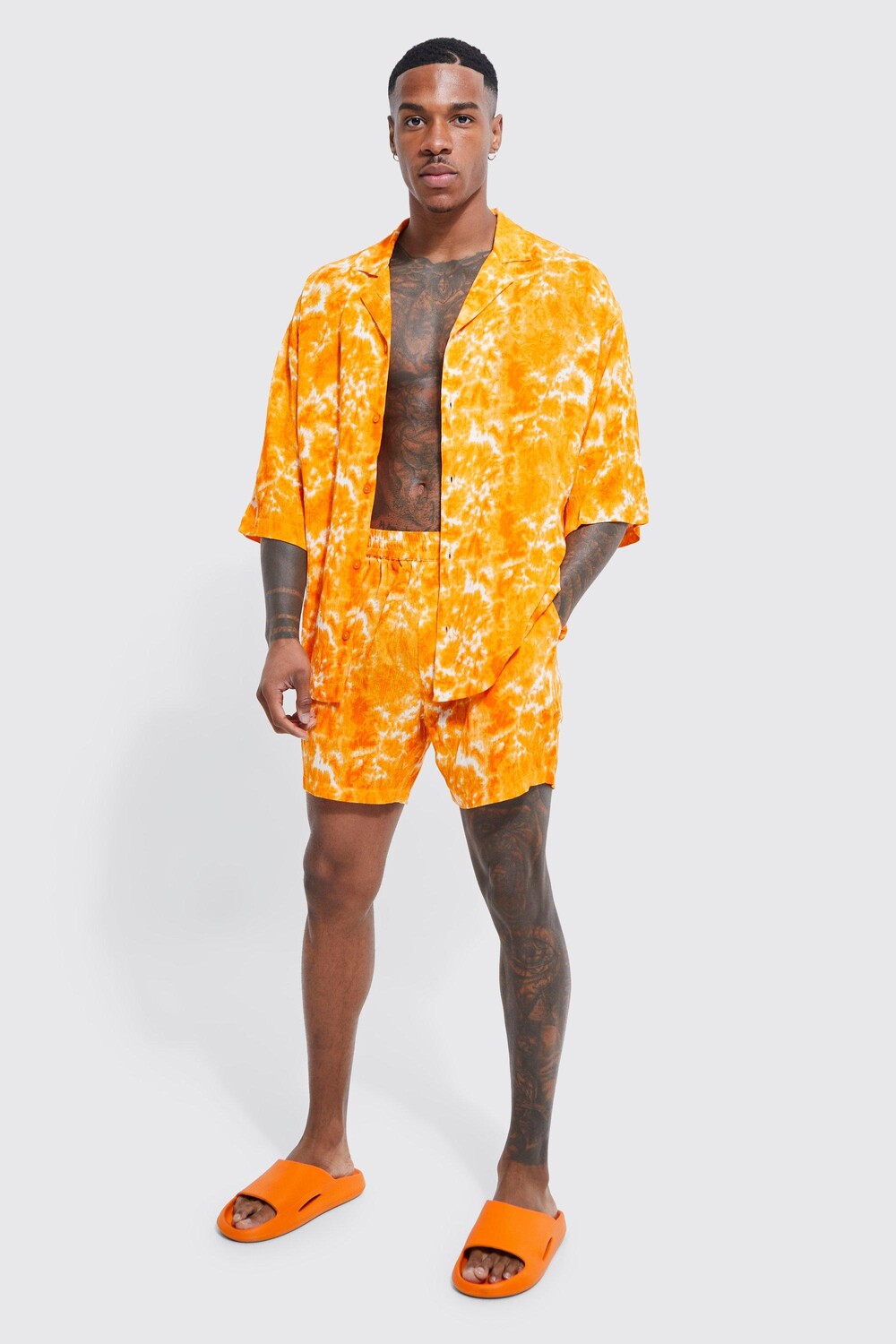 

Рубашка и короткие рубашки из крепа tie dye Boohoo, оранжевый