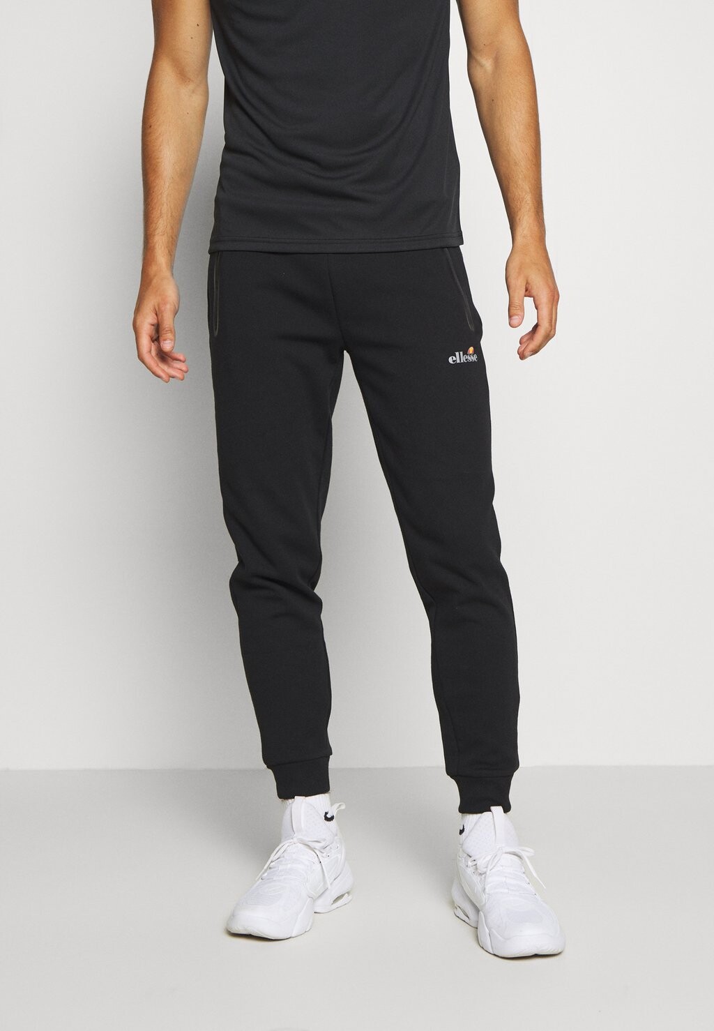 

Спортивные брюки Ellesse