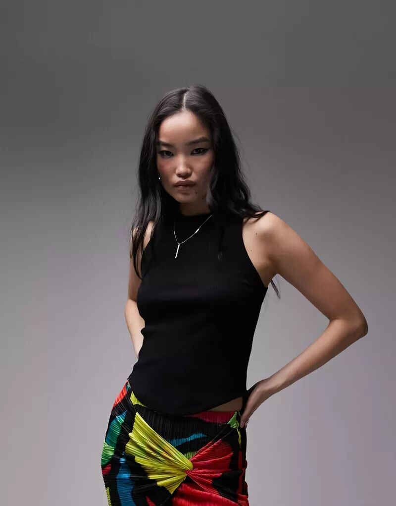

Черная майка на спине Topshop Racer