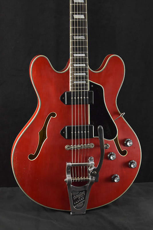 Электрогитара Eastman T64/V-RD Thinline Bigsby Antique Varnish Red Finish
