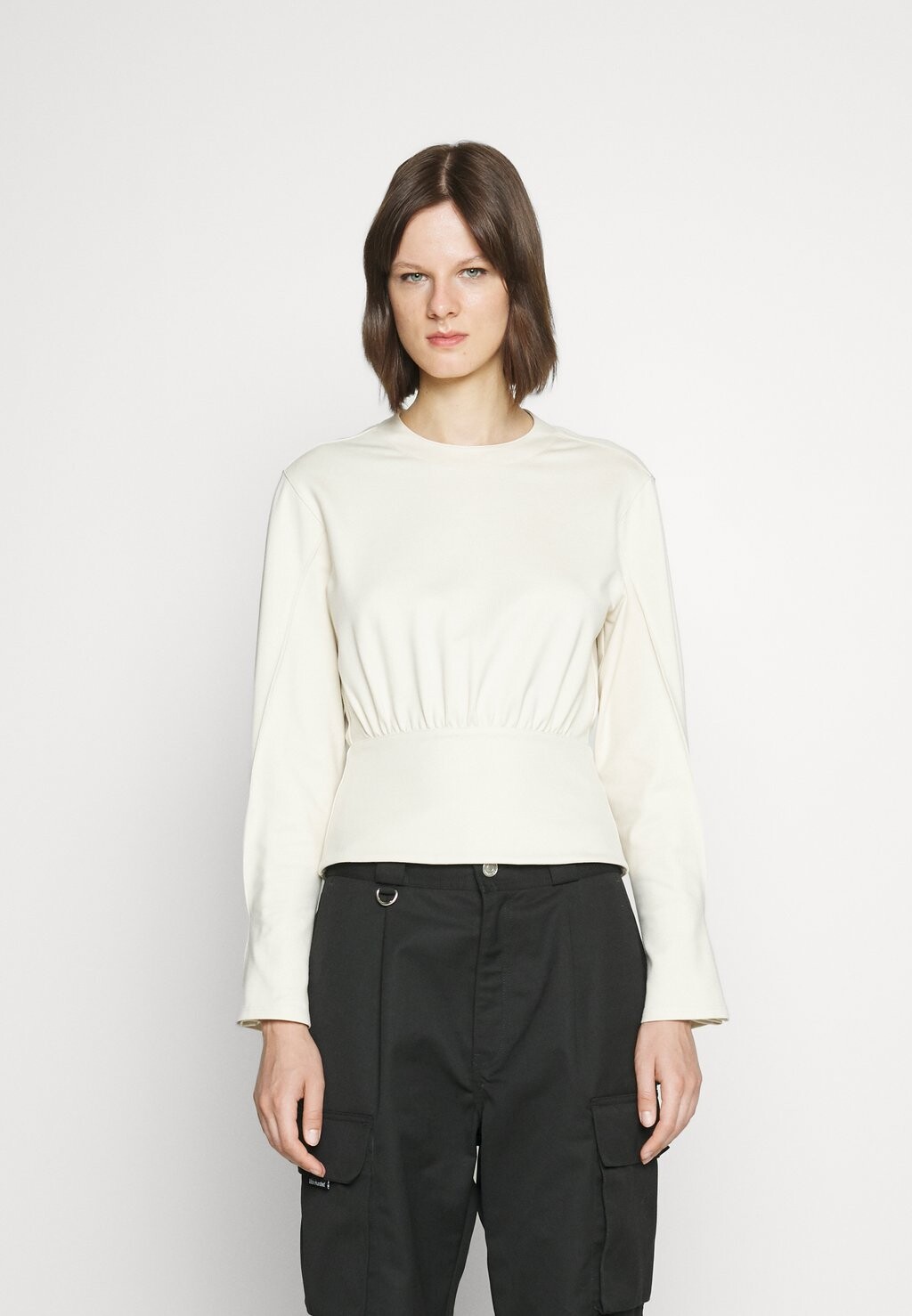 

Свитшот 3.1 Phillip Lim СТРУКТУРНЫЙ БЛУЗОН PONTE, экрю