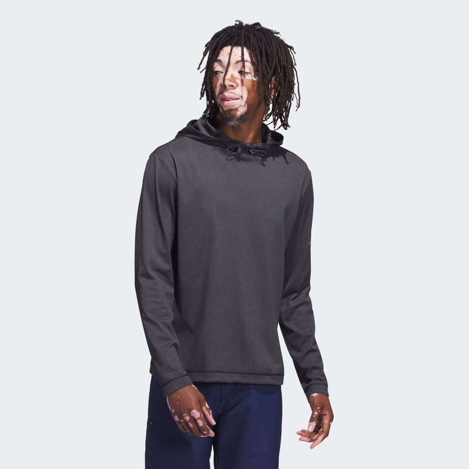 

Легкая толстовка с капюшоном Adidas, цвет Black/Grey Six