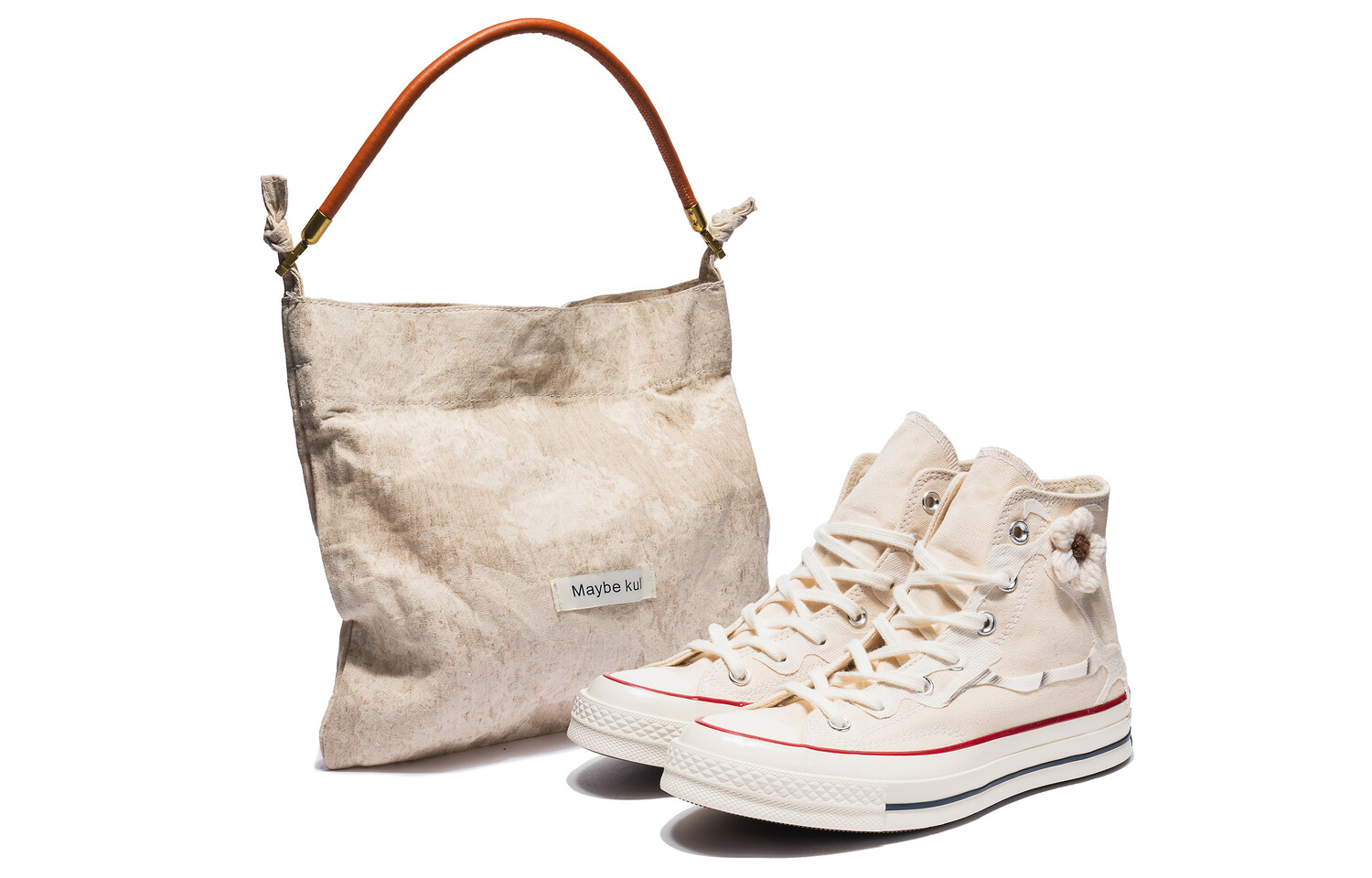 

1970-е годы. Кеды унисекс с высоким берцем, белые. Converse