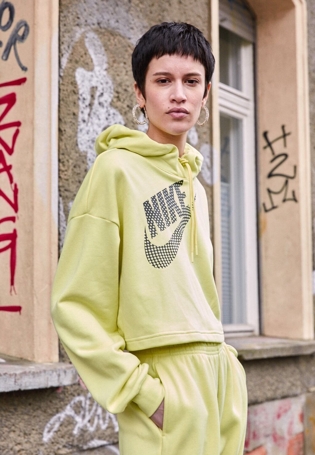 

Худи Nike