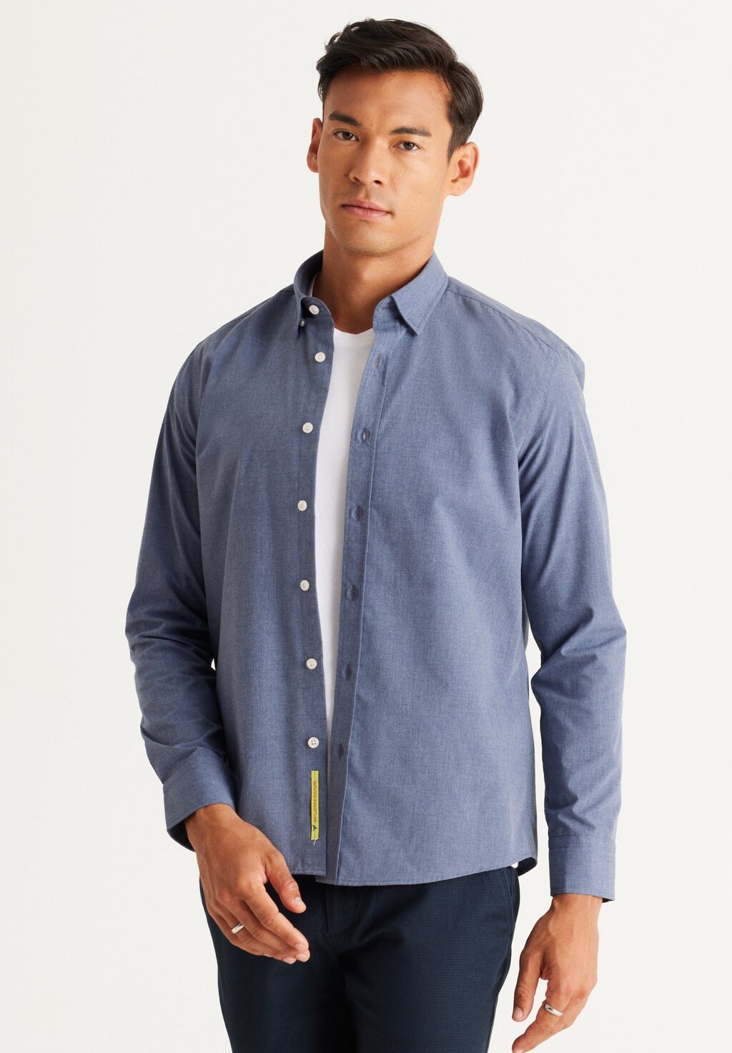 

Рубашка PAINTED YARN AC&CO / ALTINYILDIZ CLASSICS, цвет Slim Fit Painted Yarn Shirt