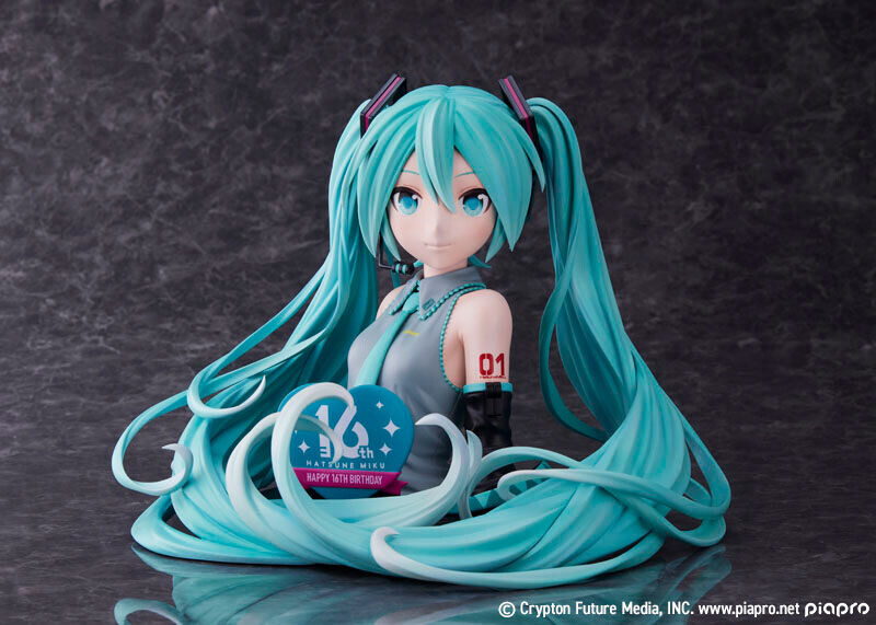 

Фигурка Hatsune Miku - Hatsune Miku 16th Anniversary Bust Figure