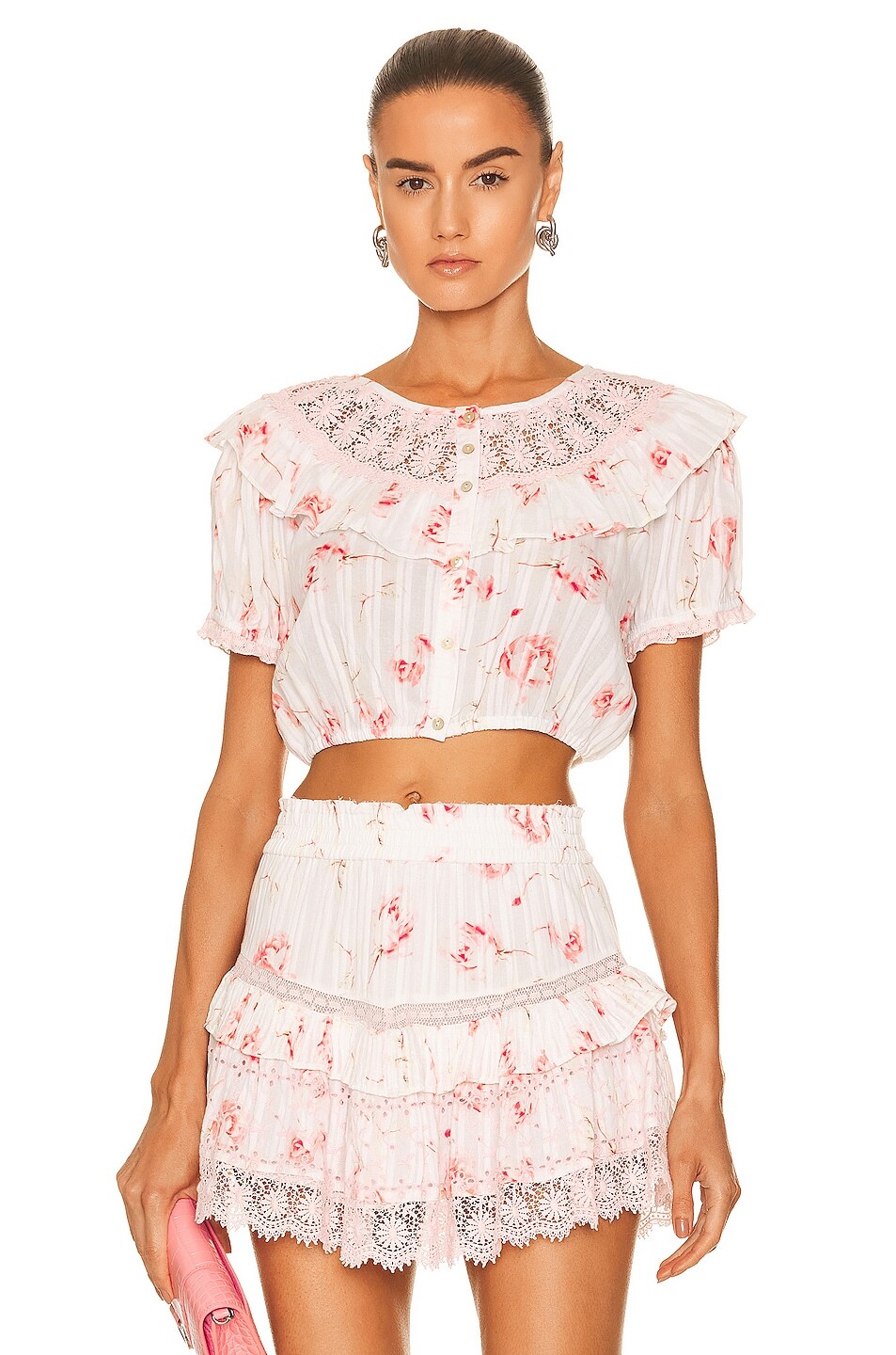 

Топ Loveshackfancy Elania Crop, цвет Cherry Soda
