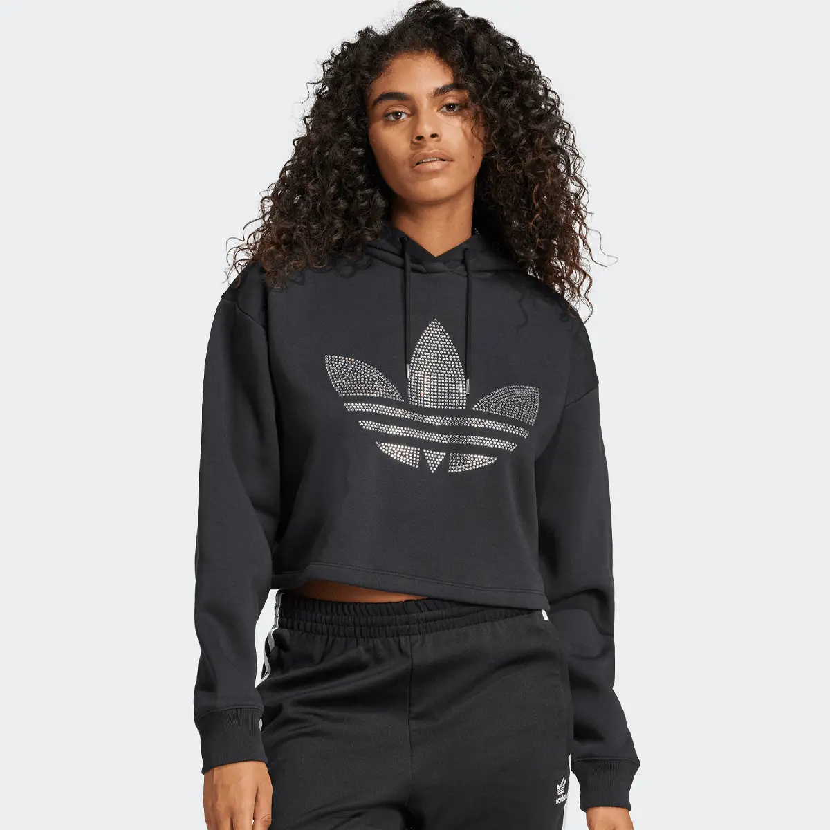 

Худи adidas Originals Rhinestone Trefoil Loose Crop, черный