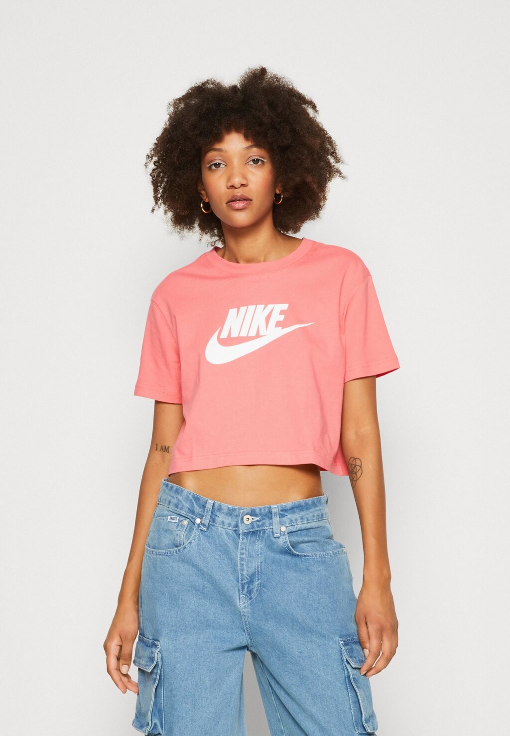 

Футболка с принтом Nike