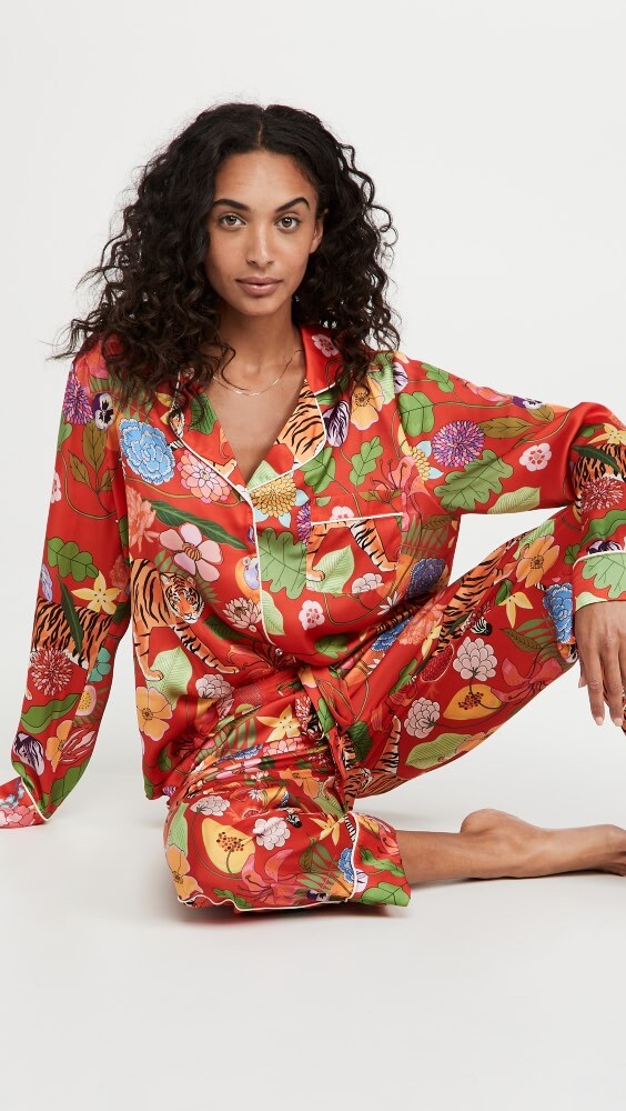 

Пижамный комплект Karen Mabon Tiger Bouquet Long