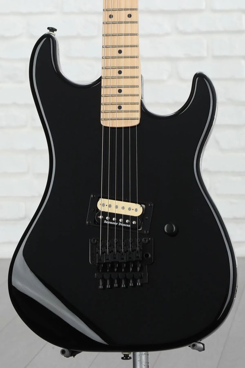 

Электрогитара Kramer Baretta - черное дерево