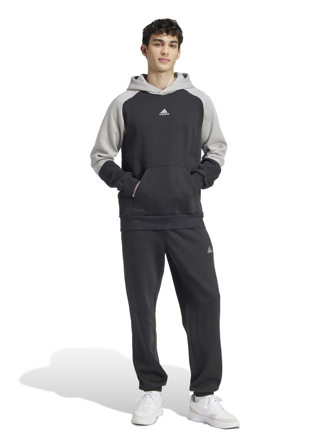 

Спортивный костюм Adidas Sportswear Sportswear Fleece Colorblock, черный