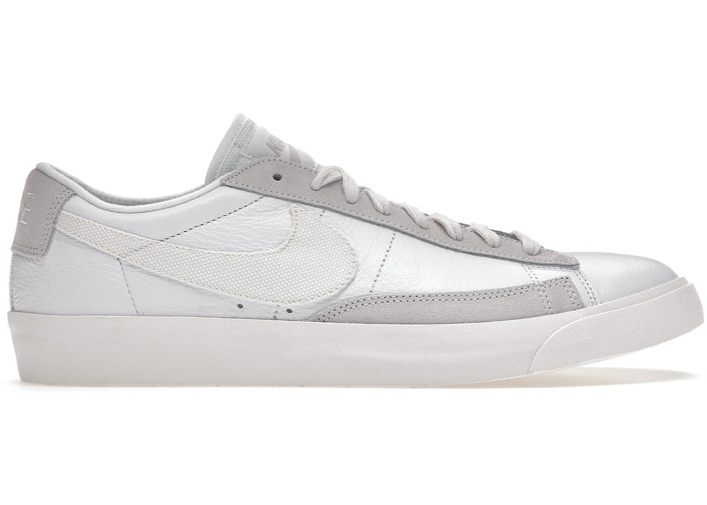 

Кроссовки Nike Blazer Low, белый