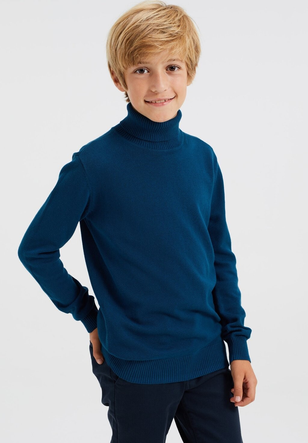 

Вязаный свитер COLTRUI WE Fashion, цвет blue