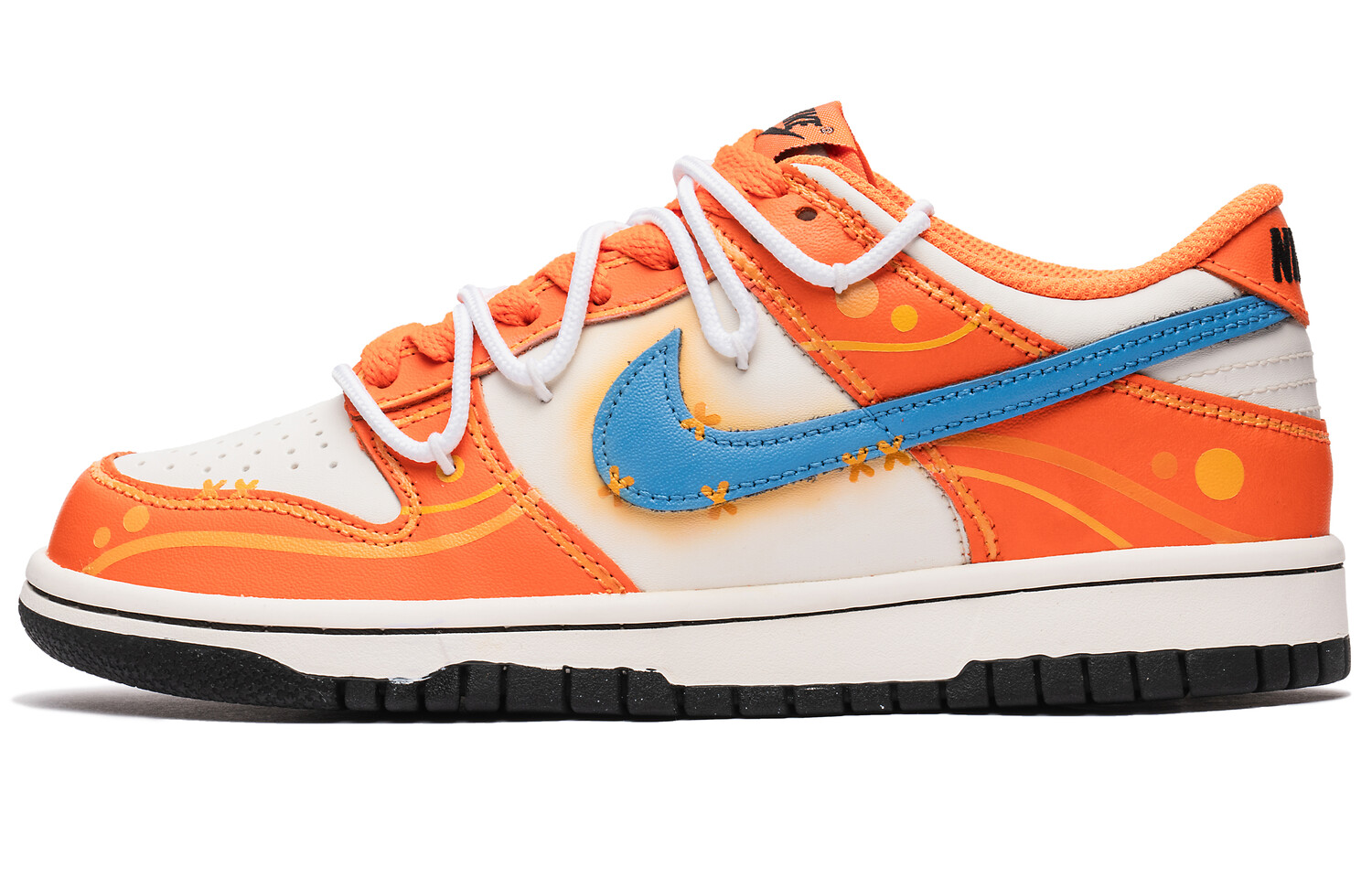 

Кроссовки Nike Dunk Skateboarding Shoes Women's Low-top Orange, оранжевый/красный