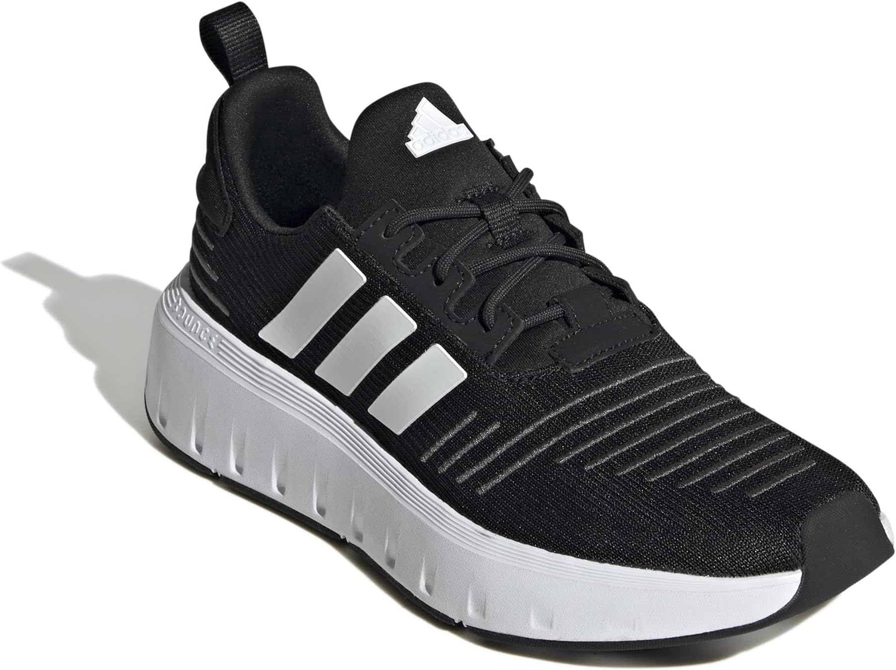 Кроссовки Swift Run 23 adidas, цвет Core Black/Footwear White/Grey Five