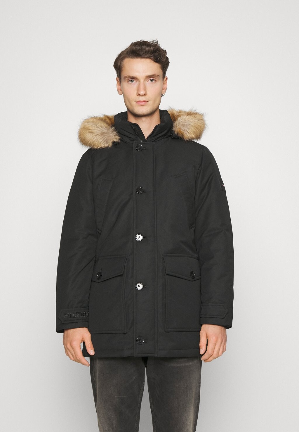

Пальто Tommy Hilfiger ROCKIE, черный
