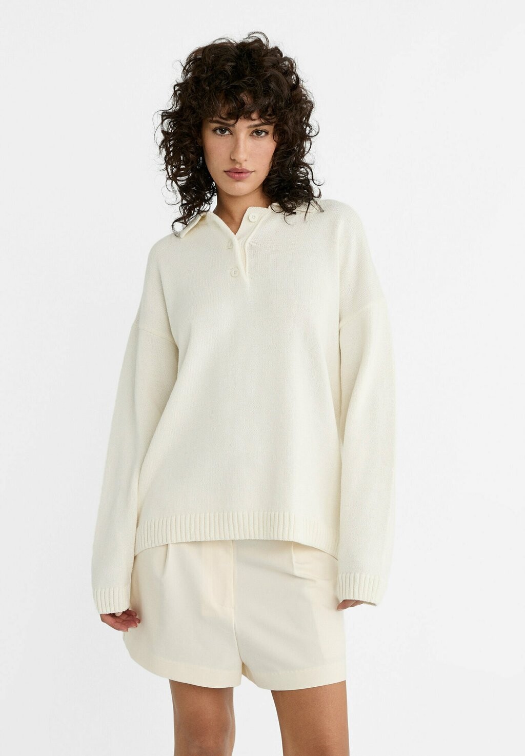 

Топ с длинными рукавами WITH A COLLAR Stradivarius, цвет white