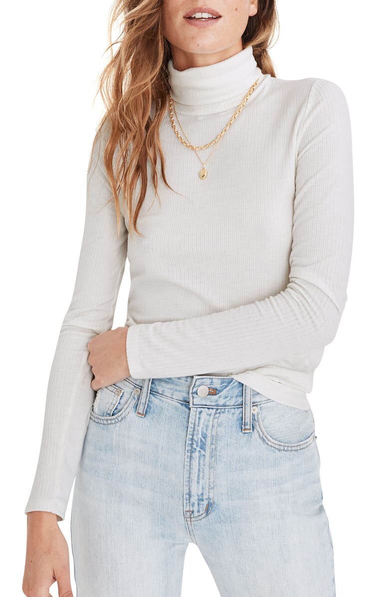 

Легкая водолазка в рубчик MADEWELL