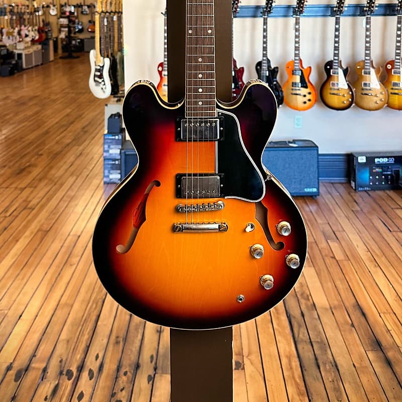 цена Электрогитара Gibson Custom Shop 1961 ES-335 Reissue - Vintage Burst