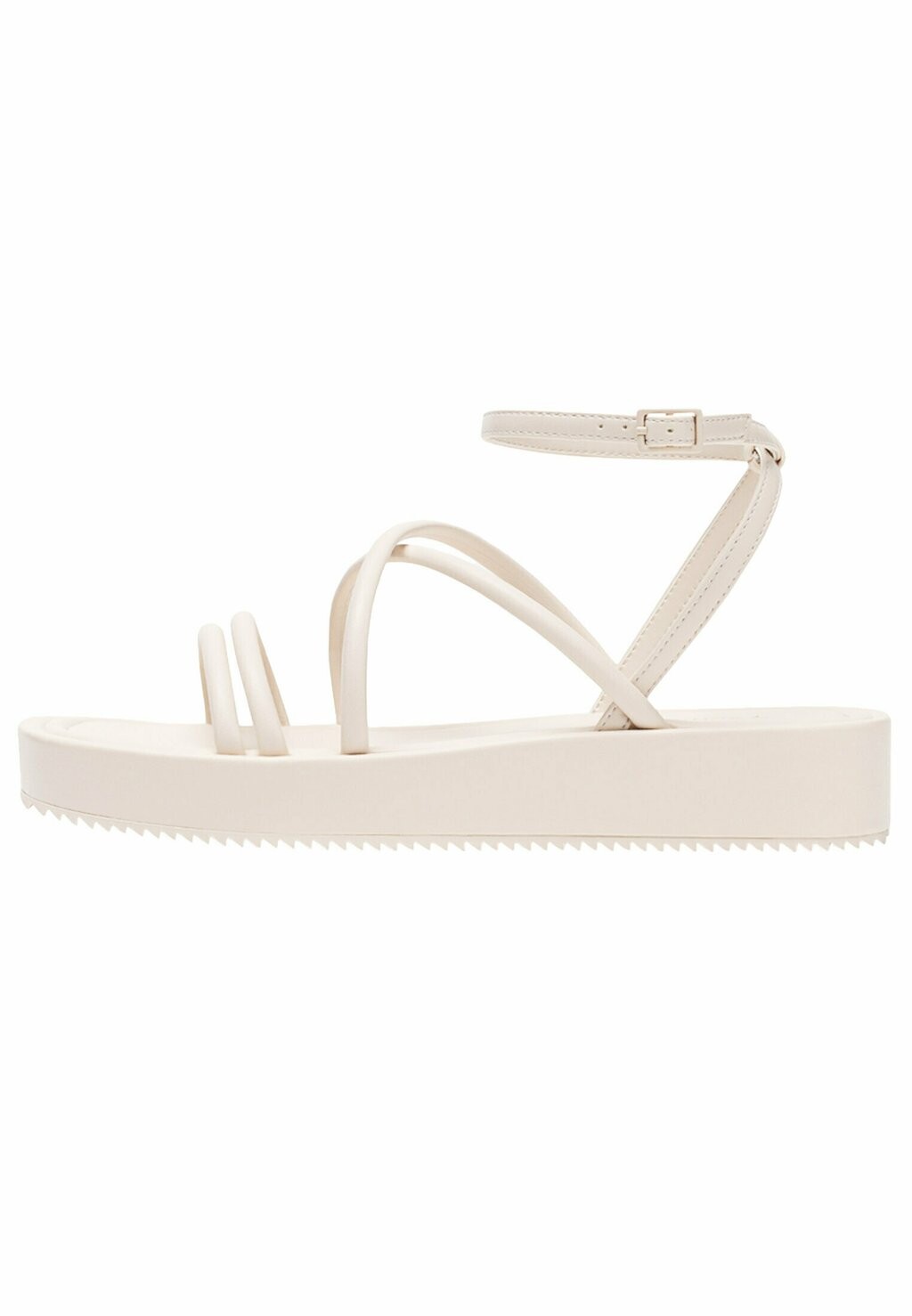 

Босоножки на платформе Stradivarius