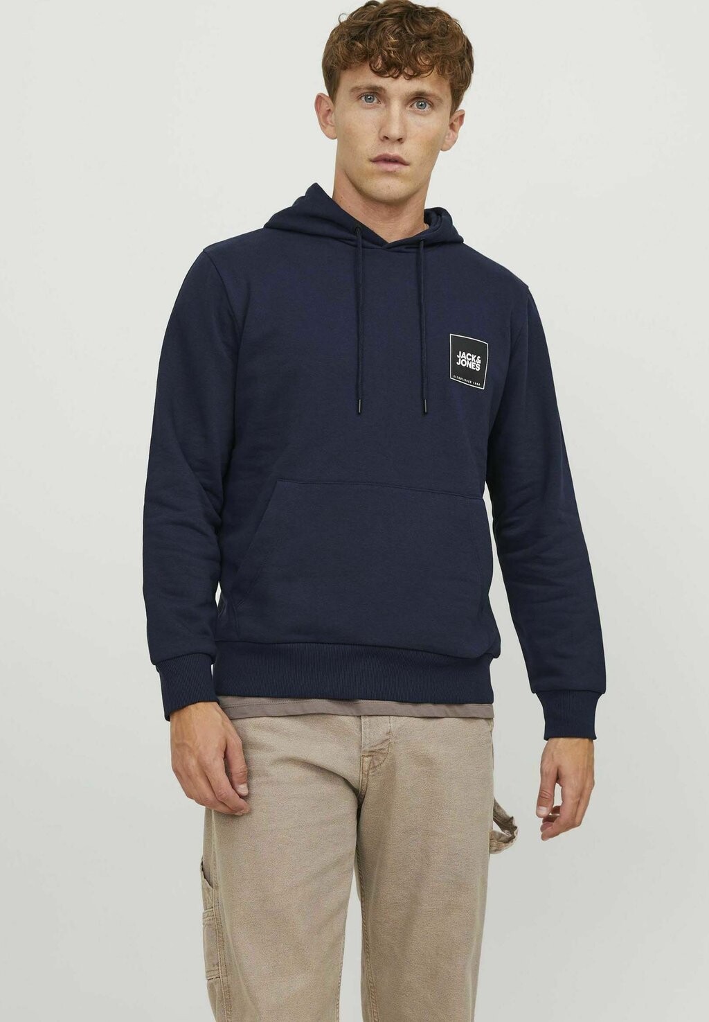 

Толстовка Jack & Jones, темно-синий пиджак