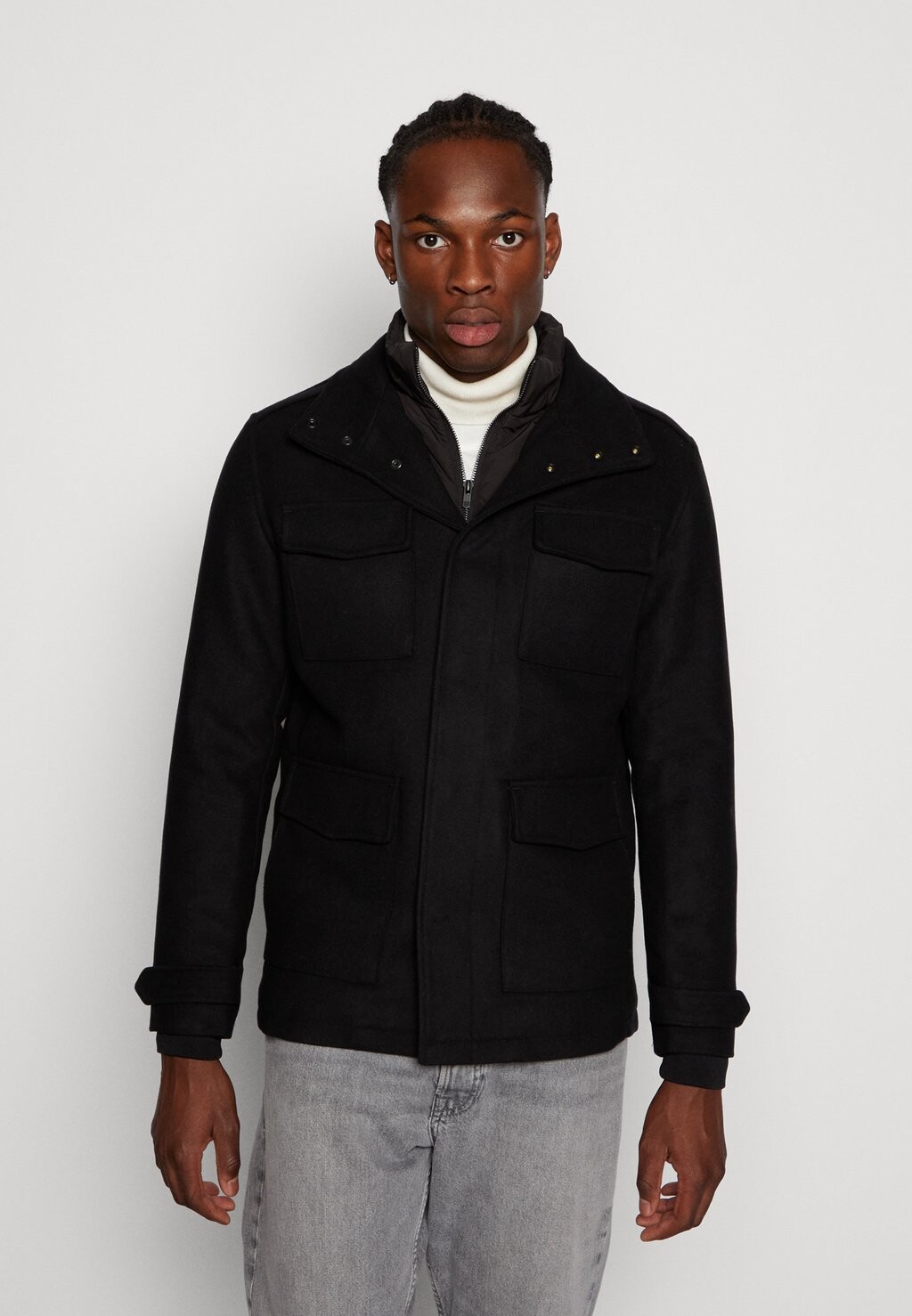 

Демисезонная куртка Jack & Jones