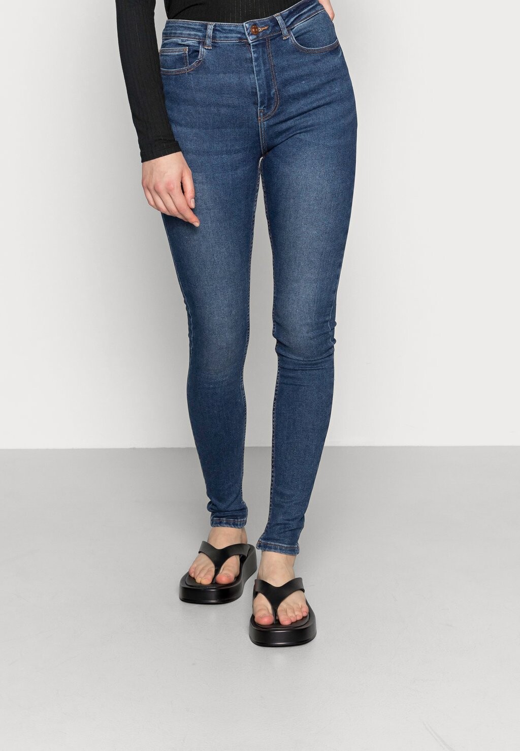

Джинсы Skinny Fit Pieces