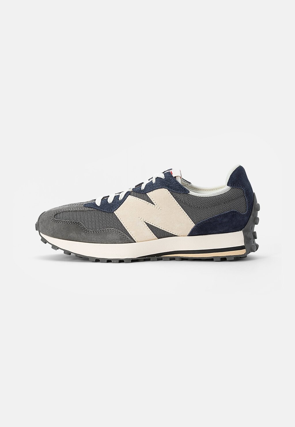 

Кроссовки New Balance