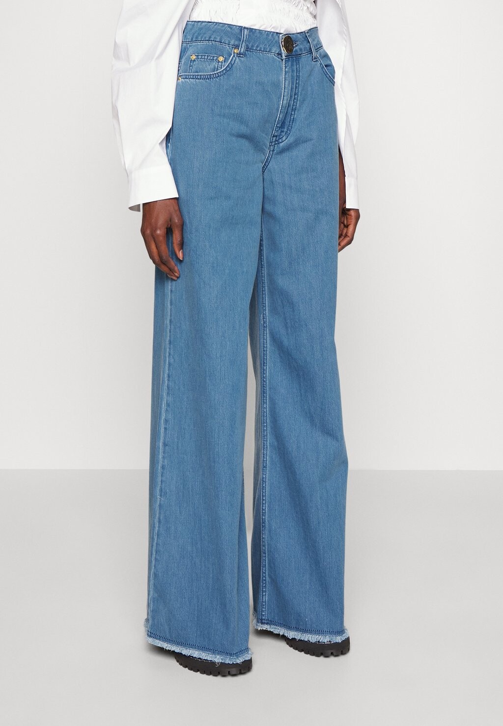 

Джинсы Bootcut Mother of Pearl