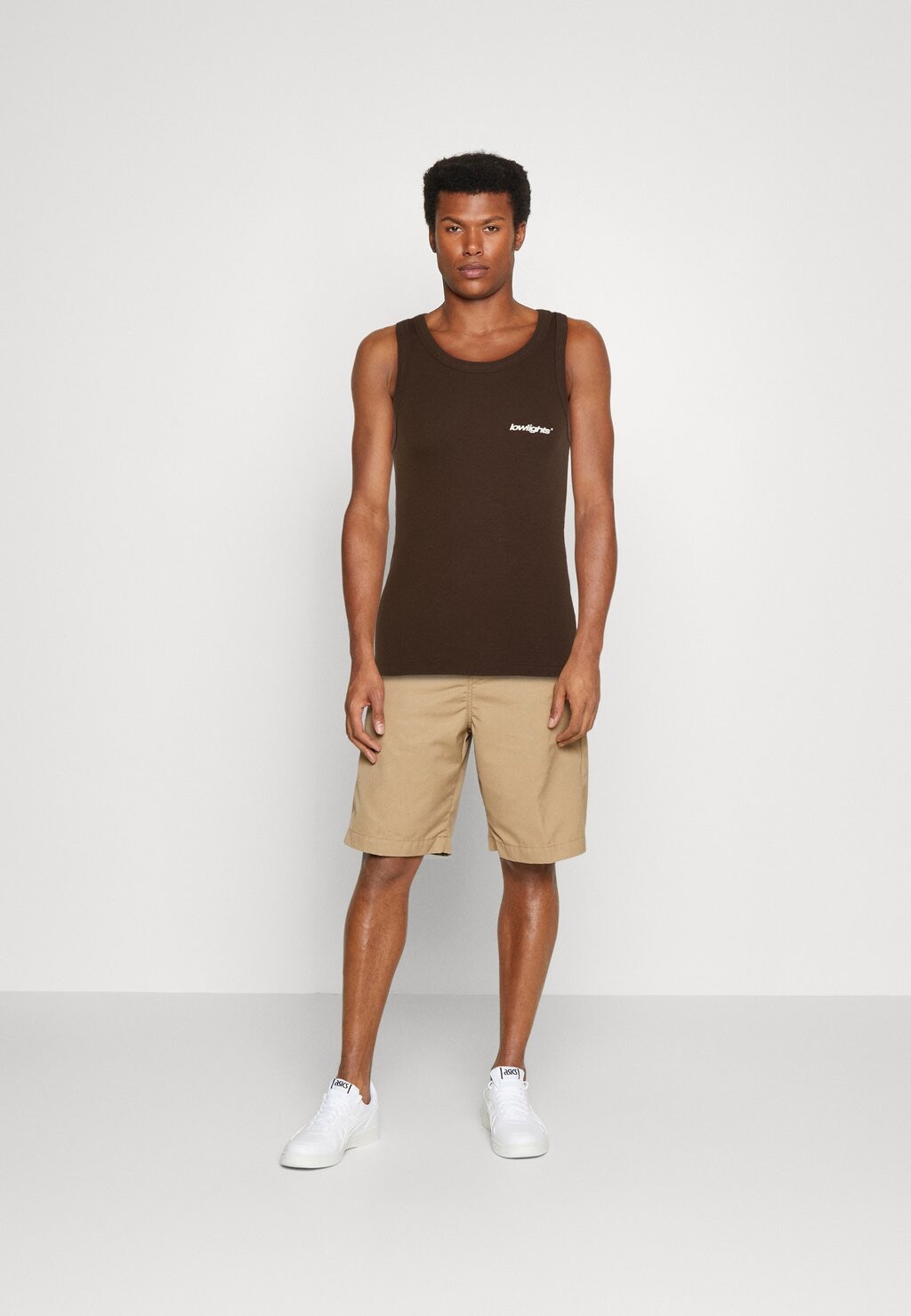 

Топ LIGHT UNISEX LOW LIGHTS STUDIOS, коричневый