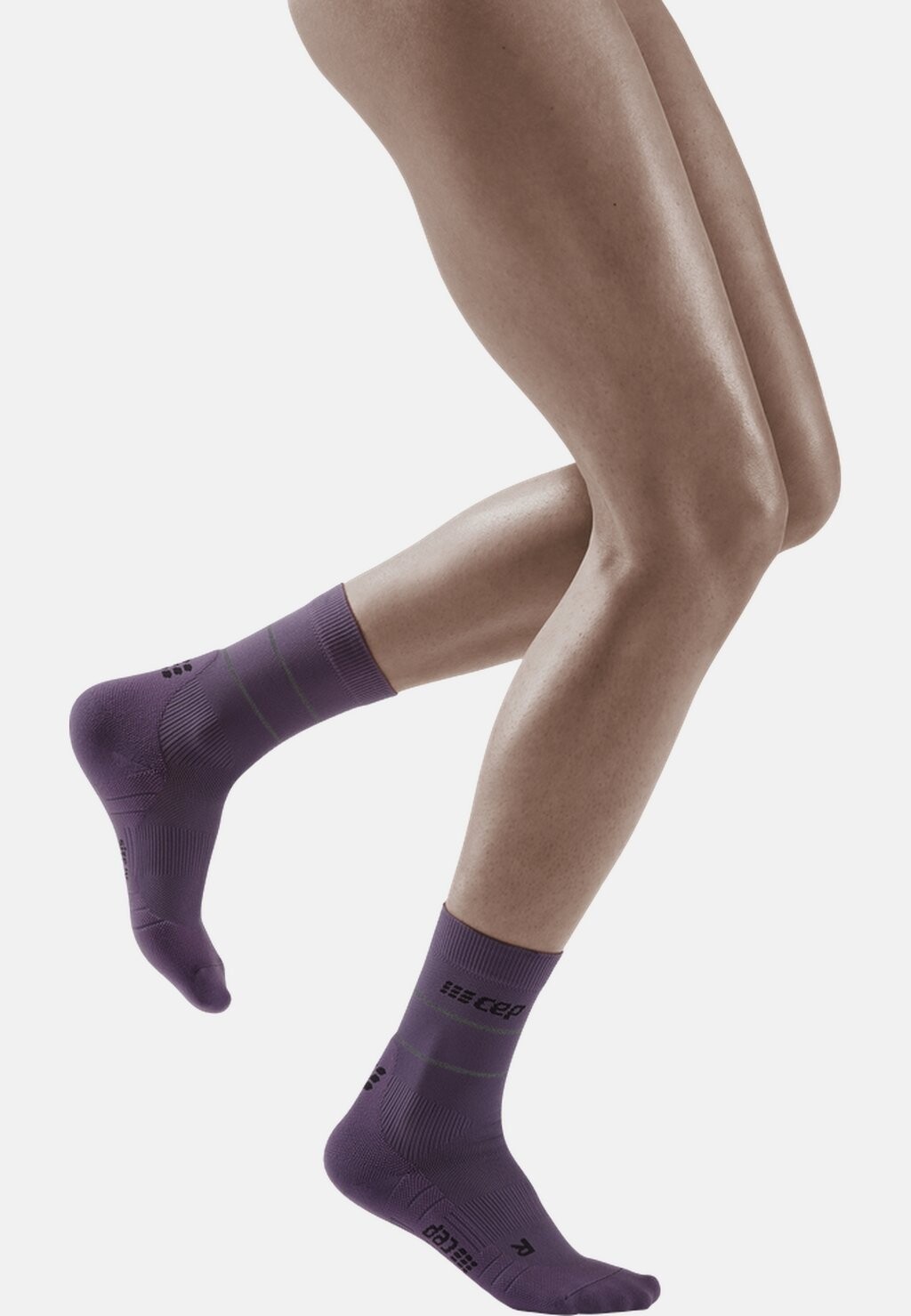 

Спортивные носки REFLECTIVE MID CUT CEP, цвет purple