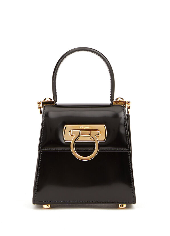 

Женская кожаная сумка с черным логотипом Ferragamo