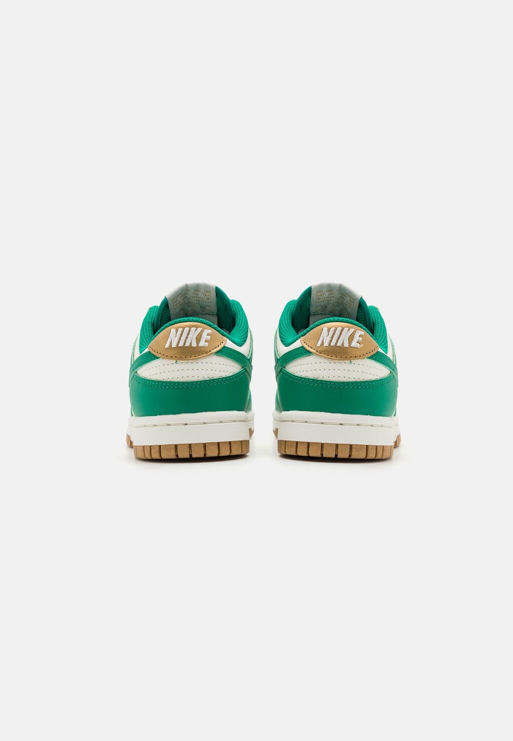

Кроссовки Dunk Nike, белый