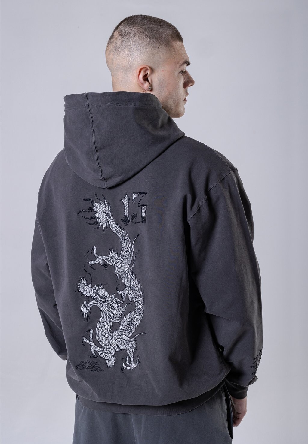

Худи Ed Hardy