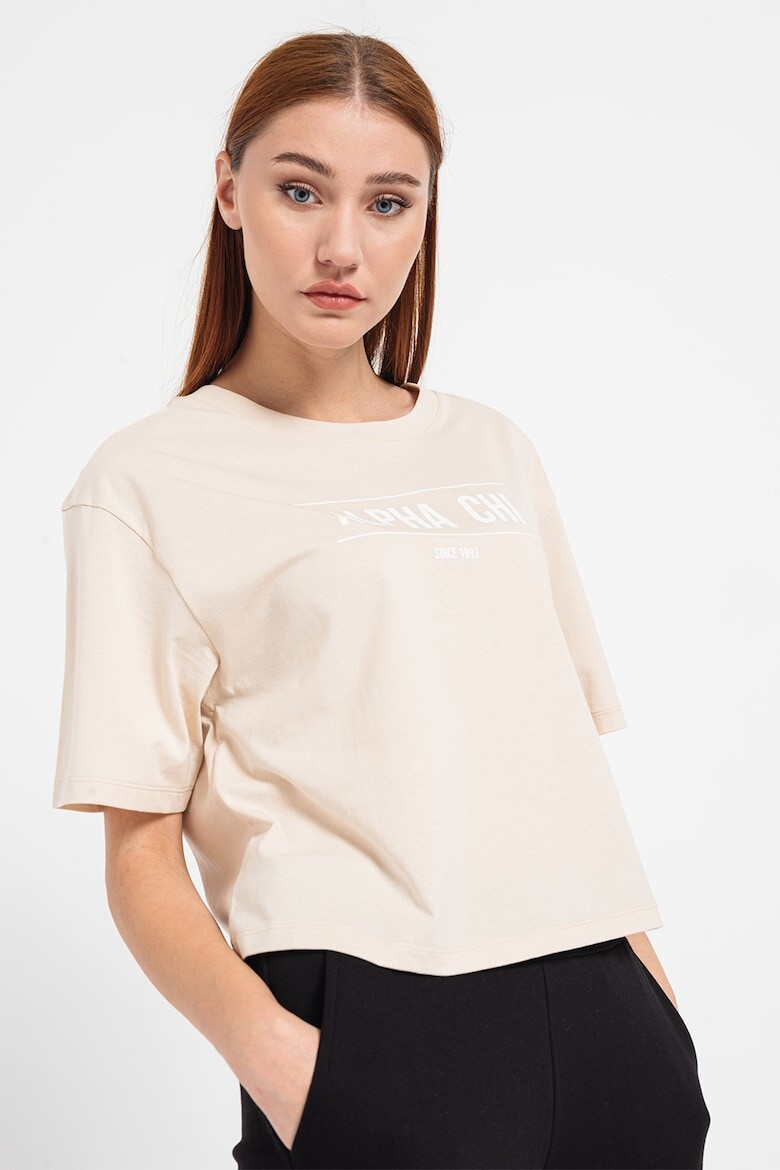 

Короткая футболка с надписями Armani Exchange, бежевый