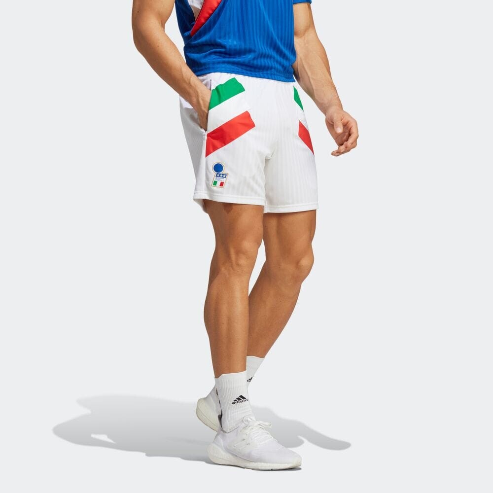 

Шорты Adidas HT2183